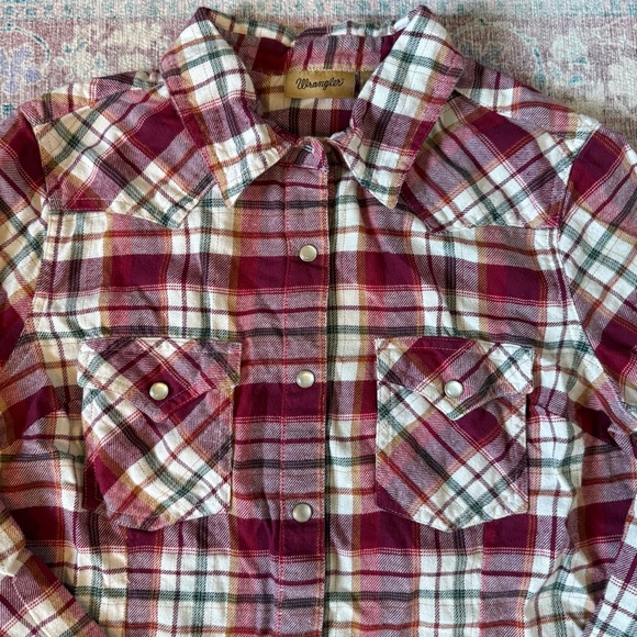 3 Wrangler buttondown shirt bundle- rodeo farm girl western country, cabin core - Picture 3 of 15